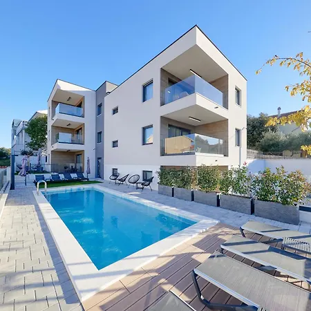 Urban Διαμέρισμα *