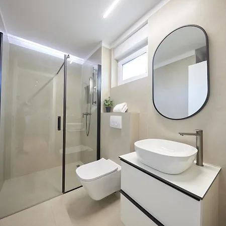 Urban Apartamento Ražanj