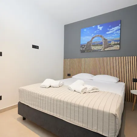 Urban Apartamento Ražanj