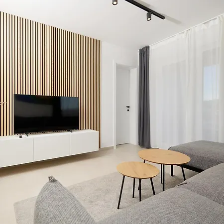 Apartamento Urban Ražanj